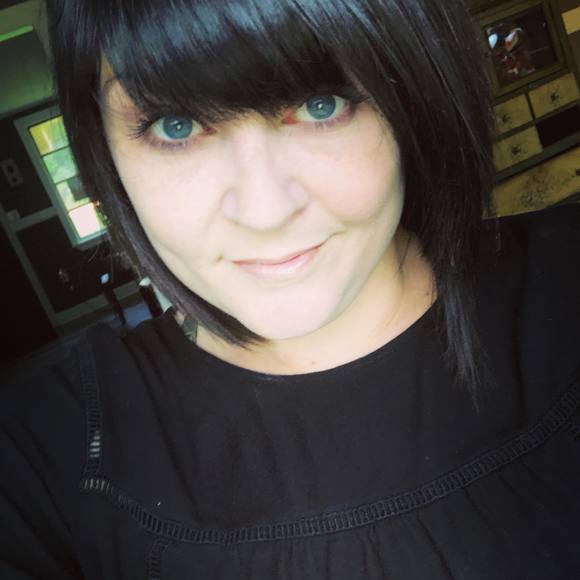 Meet your Posher, Dawn - Picture 1 of 1